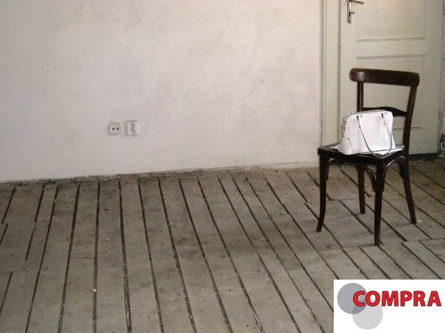 PA112001.JPG