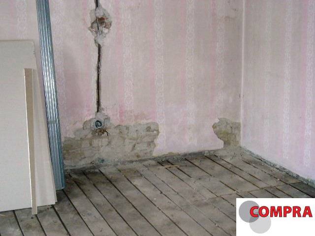PA112000.JPG